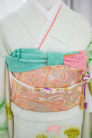 How to Find Your Own Kimono Style
